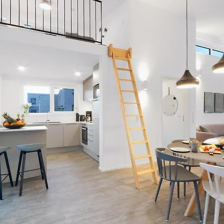 Holiday home Stunning In Lembruch-duemmer With Kitchen *
