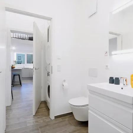 Holiday home Stunning In Lembruch-duemmer With Kitchen